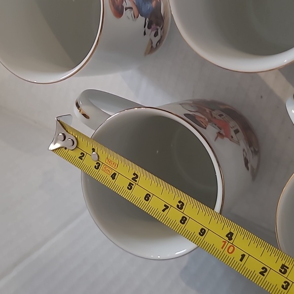 A013: Norman Rockwell  for Sis collector's MugNorman Rockwell - Picture 4 of 5